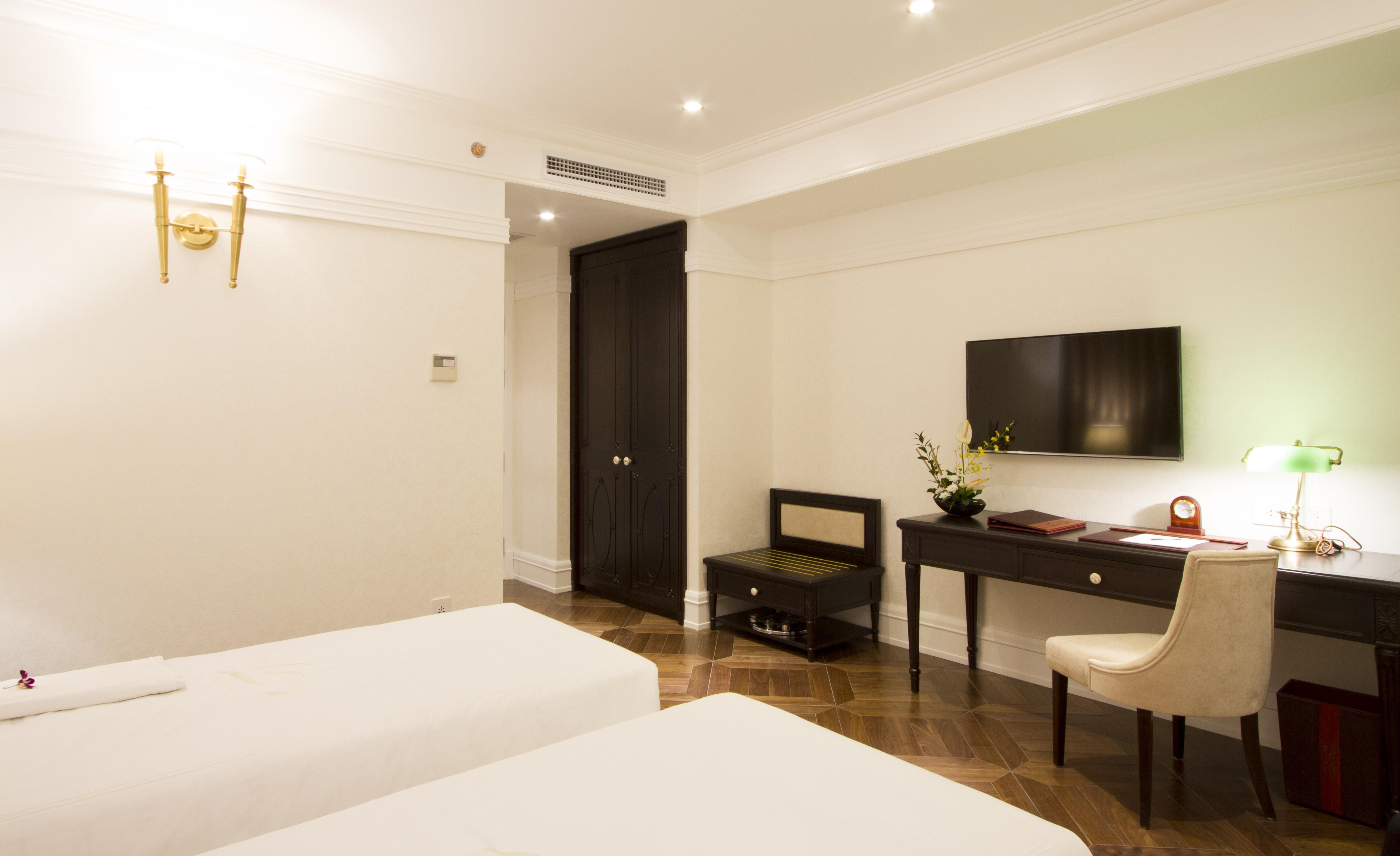 Khách sạn Silk Path Boutique Hà Nội